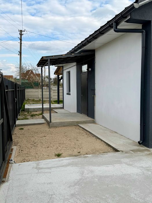 Продам сучасний будинок у селі Кийлів біля Дніпра (БЕЗ КОМІСІЇ)