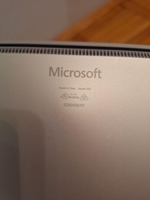 Ноутбук Microsoft Surface
