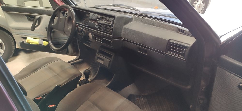 Golf 2 1.3 gasolina  1989