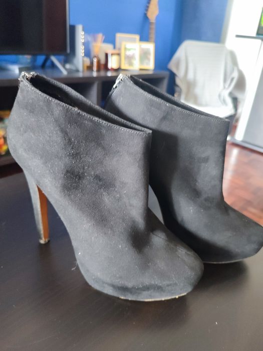 Stradivarius Botins plataforma pretos, 40