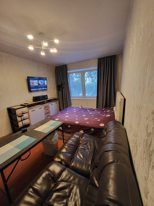 Сдам комнату большая 20 метров