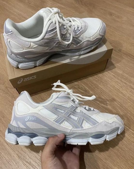 Asics Gel - 41 Cinza