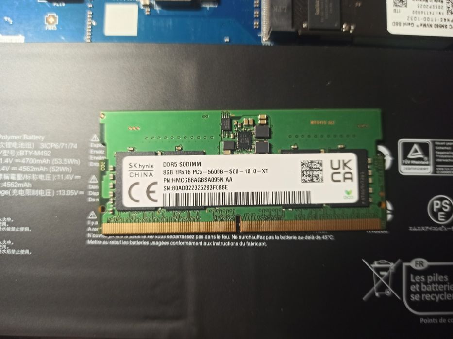 Оперативная память hynix 8+8 gb DDR 5