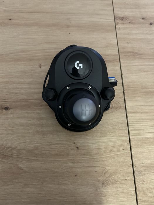Volante Logitech g923 PS4/Ps5/Pc com shifter