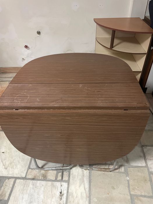 Foldable Table – 3 Ways64551777918082122