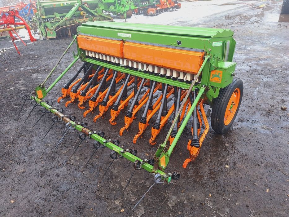 Siewnik zbożowy Amazone D8 Special 2,5m nie Hassia