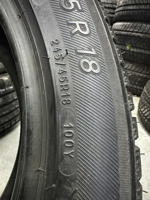 245-45 R18 100Y Michelin Cross Climate + розпаровка 1шт Нова