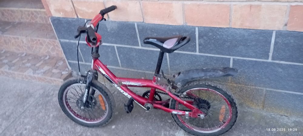 Дитячий велосипед діаметр 16