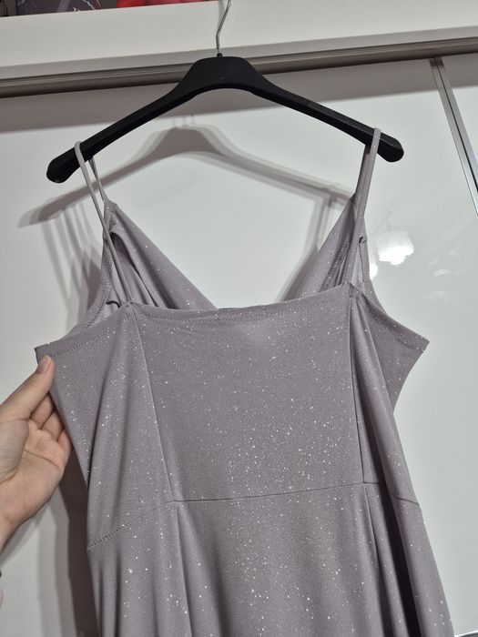 Sukienka srebrna długa obcisła. Roz 38