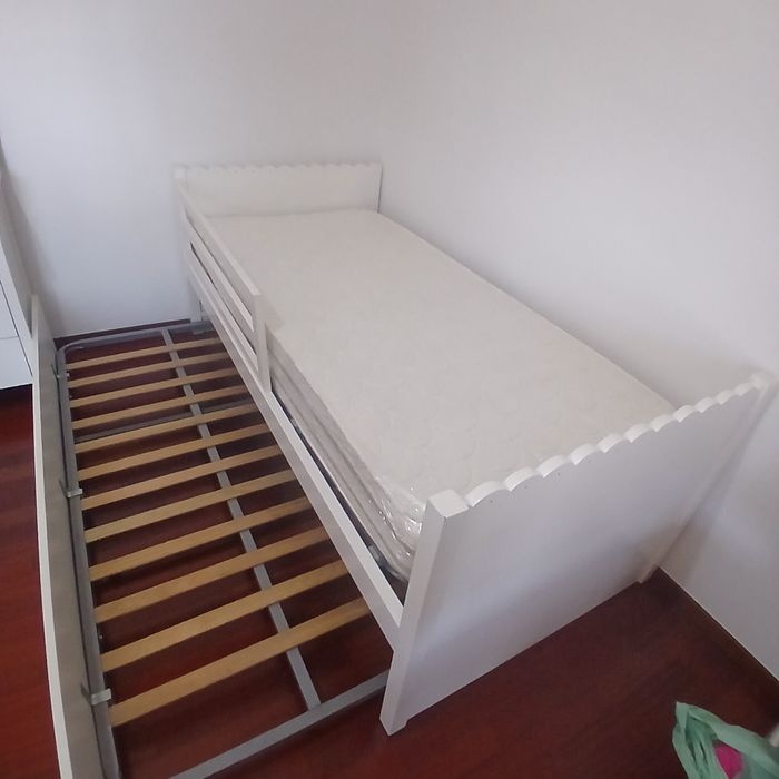 Venda de cama de solteiro