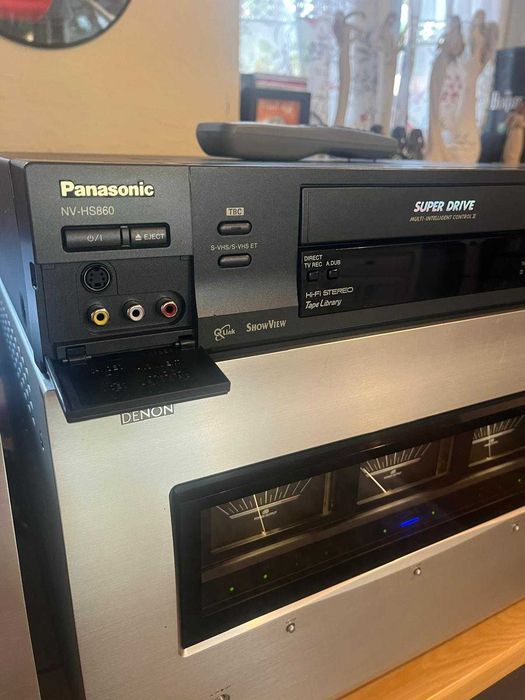 Magnetowid S-VHS Panasonic NV-H860 EG-K