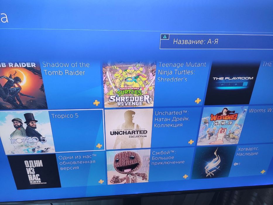 Sony Playstation 4 Pro 1000 Gb + 800 Игр + 2 Джойстика