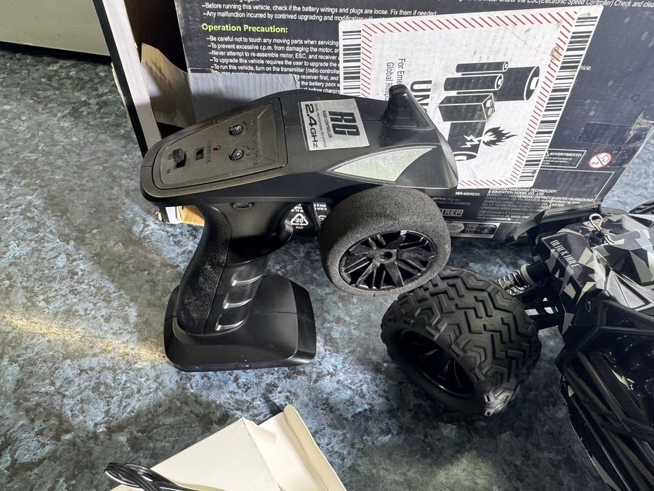 Машинки на управление 14+