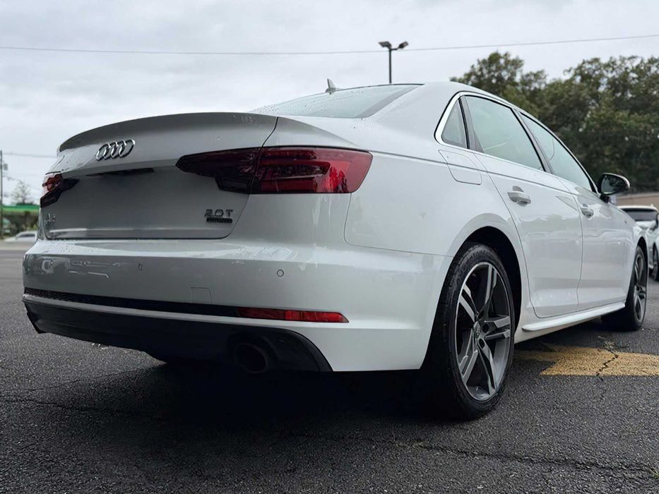 Audi A4      2018