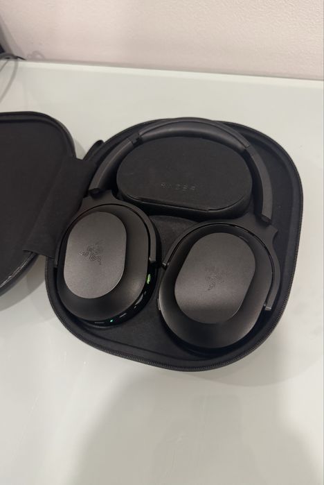 Razer Barracuda Pro – ANC | Wireless | Excelente Estado