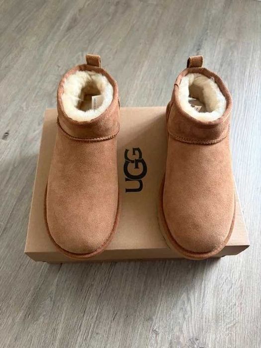 UGG Classic Mini Boots Chestnut r.38