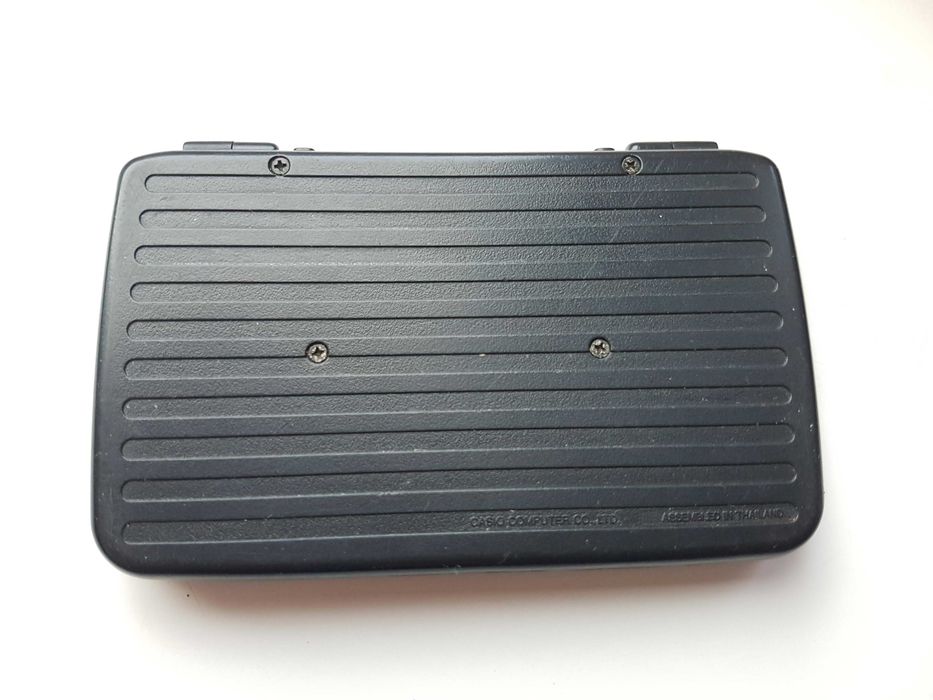 Калькулятор Casio SL-200, сонячна батарея.