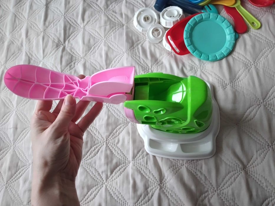 Zestaw do ciastoliny maszynka do makaronu