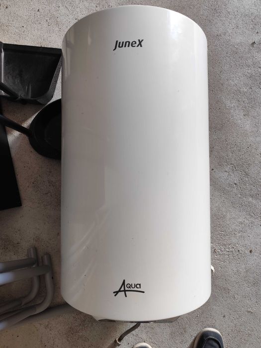 termo acumulador - Junex JRD 50V