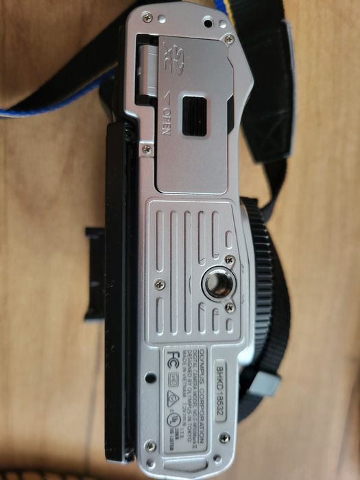 Olympus OM  -D  E-M10 Mark 2