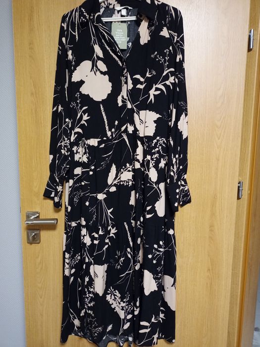 Sukienka szmizjerka H&M czarna kwiaty 36