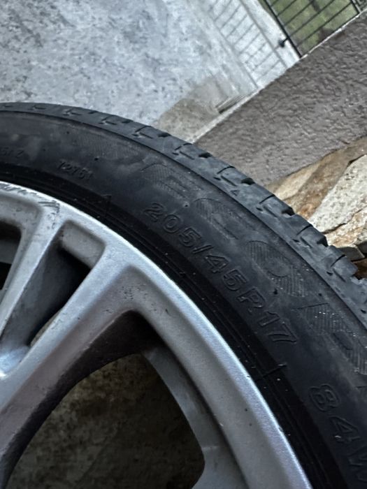 Opony + felgi aluminiowe + czujniki Ford 205/45 R17