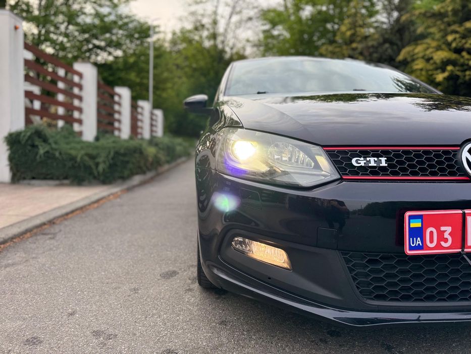 Volkswagen Polo GTI автомат