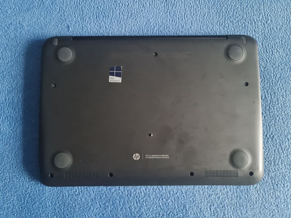 mały Laptop HP Stream 11 Pro
