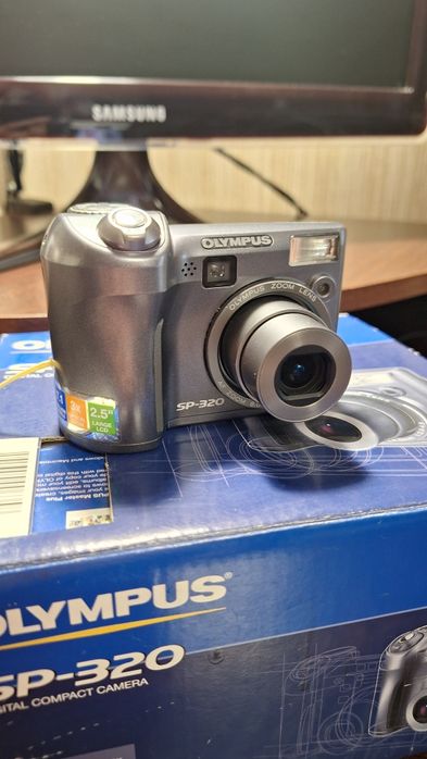 Фотоапарат цифровий Olympus SP-320
