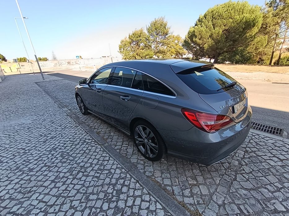 Mercedes Benz CLA 220d