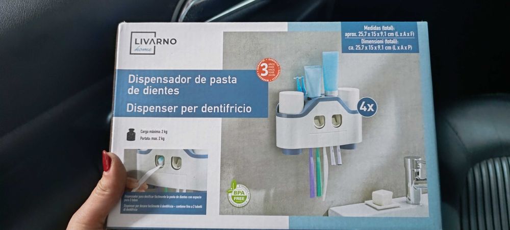 Dispensador de pasta dentrifico