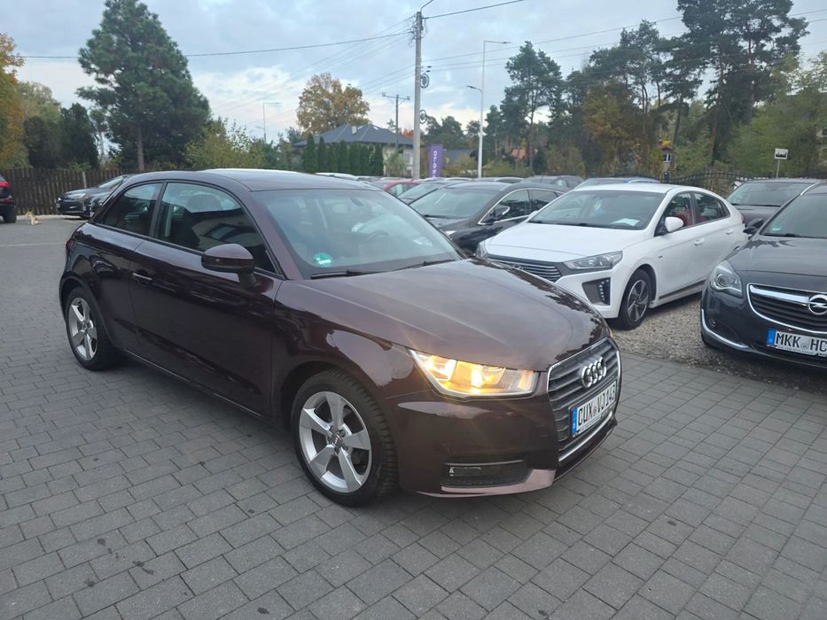 Audi A1 3-drzwiowe 1.4TDI 90KM S line Idealny Niemiecki