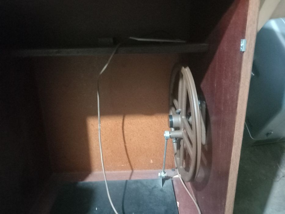 Mesa máquina de  costura