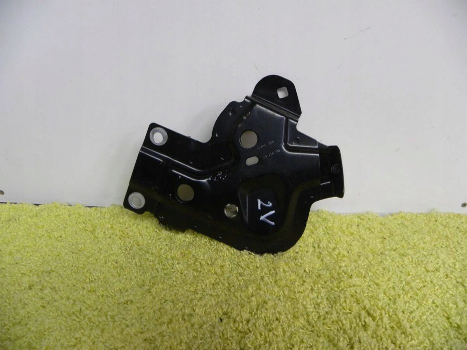 mocowanie błotnik lewe audi e-tron 4ke 19- nówe oryginał