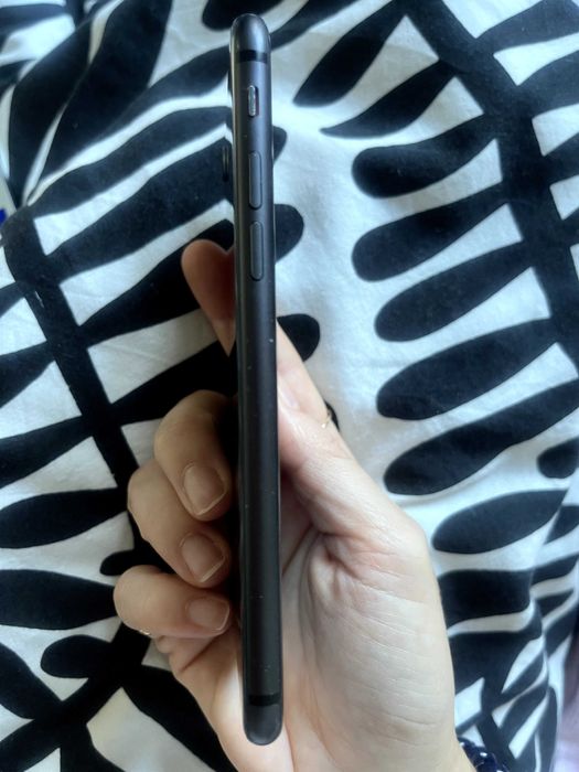 Iphone 8 64GB - Precisa de uma bateria nova