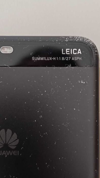 Huawei P10 Plus c/ Leica PARA PEÇAS