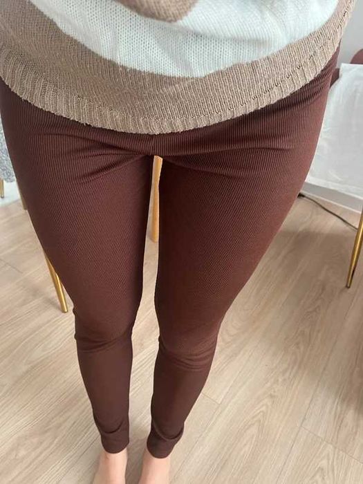 Legginsy prążkowane cienkie brązowe czekoladowe S