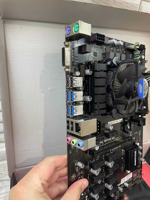 Материнки BIOSTAR tb250-btc pro: 1 500 грн. - Комплектуючі та запчастини  Володимир на Olx