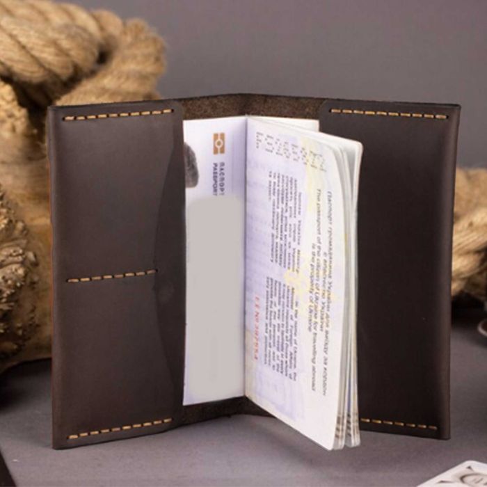 Etui na paszport z godłem z grawerem skórzane handmade