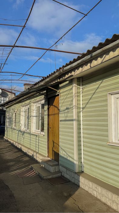 Продаж 3 кімнтаної частини будинку на Північному, Князя Володимира, 94