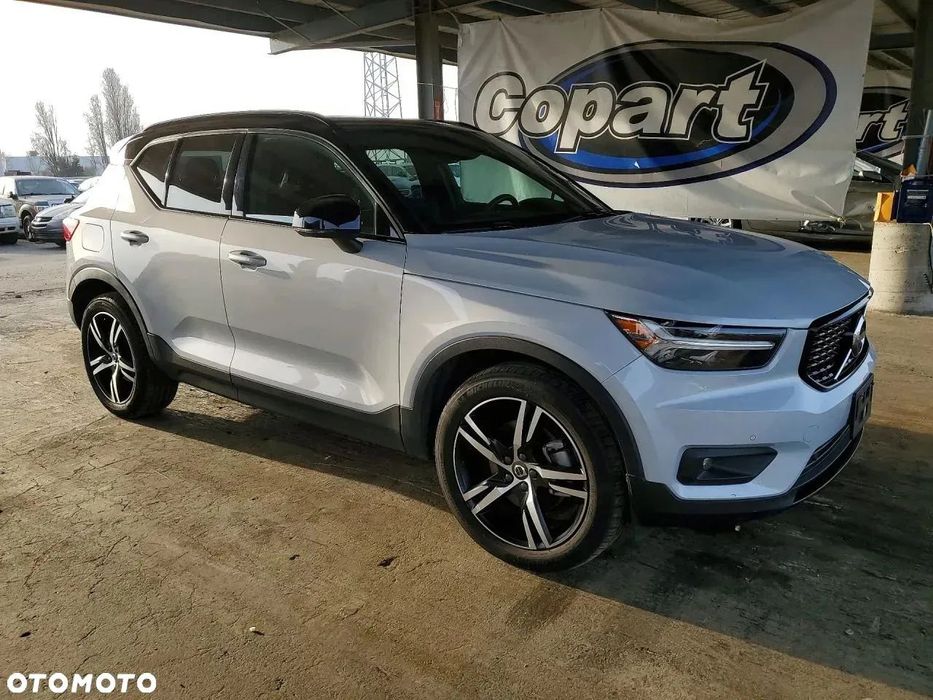 Volvo XC 40 Kupione i jedzie! • Bogata wersja • Pierwszy właściciel
