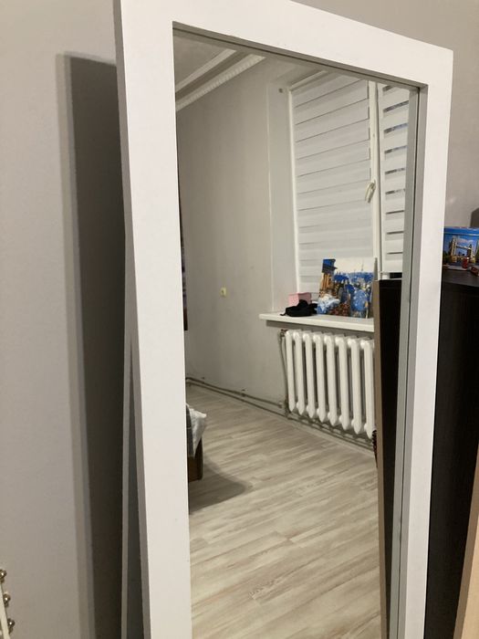 Дзеркало біле новн