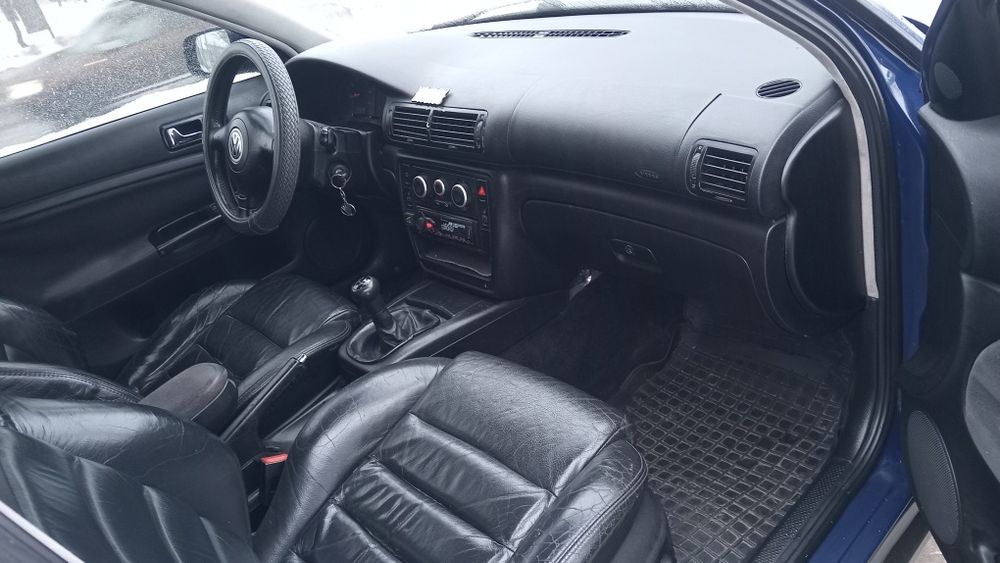 Продам пасат Б 5 1.8 т газ