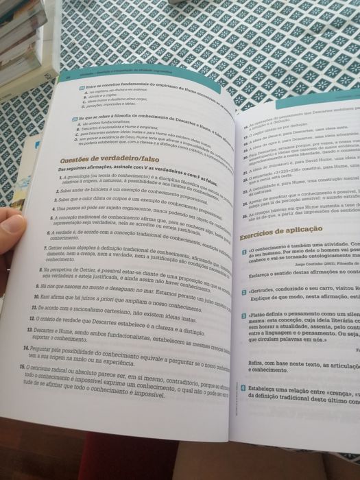 Manual Novos Contextos 11 + Caderno Atividades