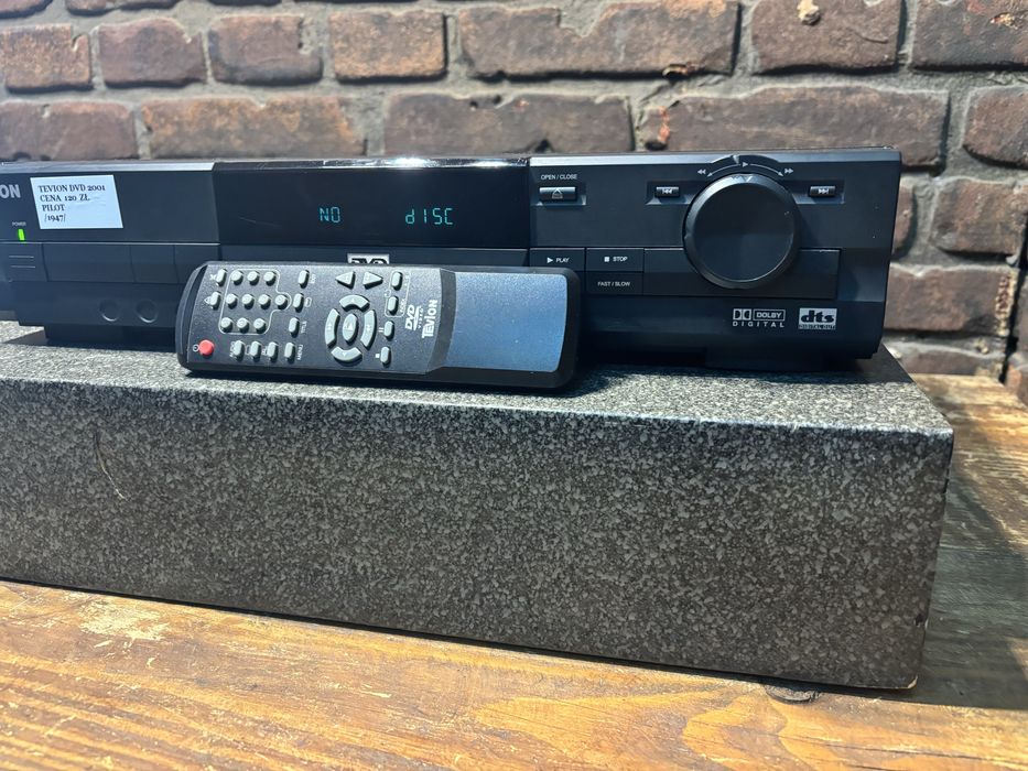 Odtwarzacz DVD Tevion DVD 2001 + PILOT