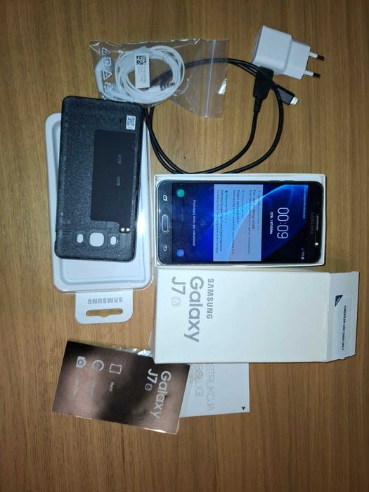 Samsung Galaxy J7 (2016)