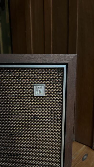 Colunas AKAI vintage