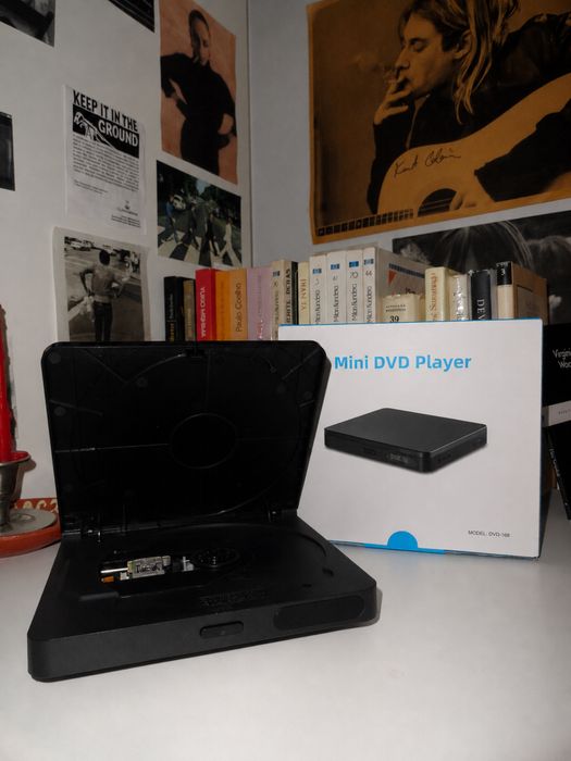 Mini DVD Player – Portable – Like New