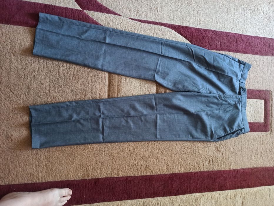 Одяг  недорого продам