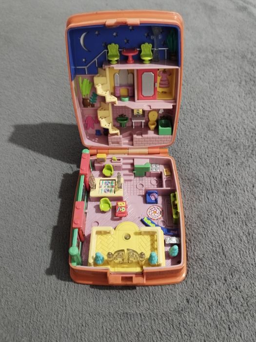 Polly Pocket 1994 Star Brith Dinner Party - zabawka Vintage
